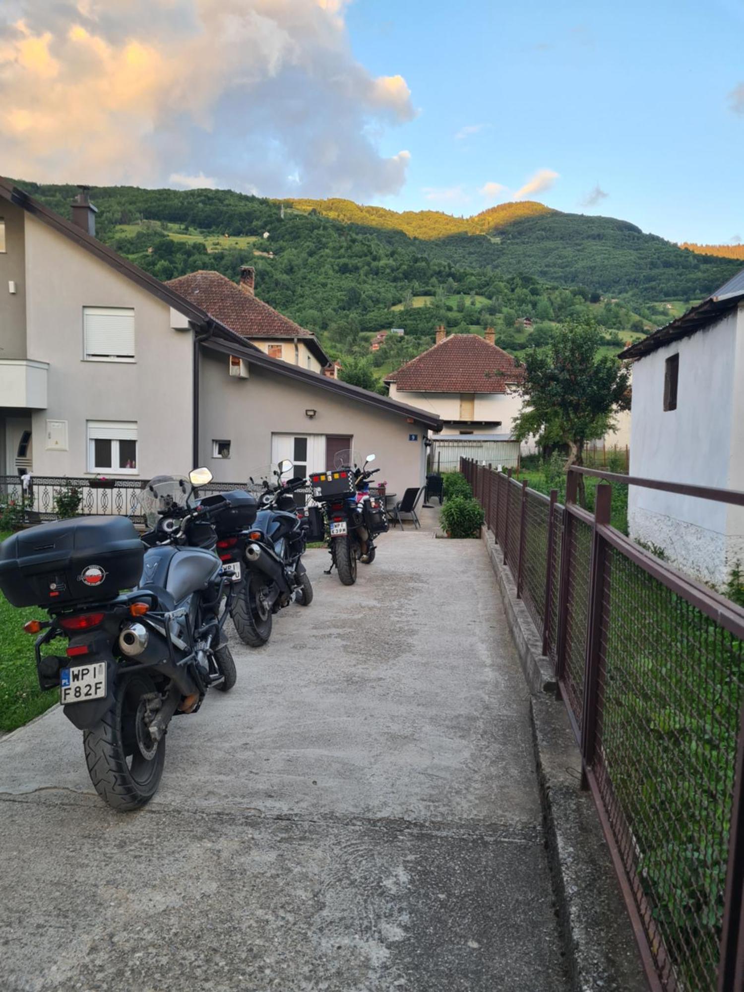 Emina Plav Exterior foto